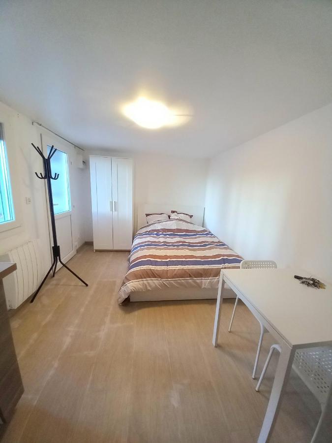 Super Appartement Au Centre Ville De Rosny Sous Bois Eksteriør billede