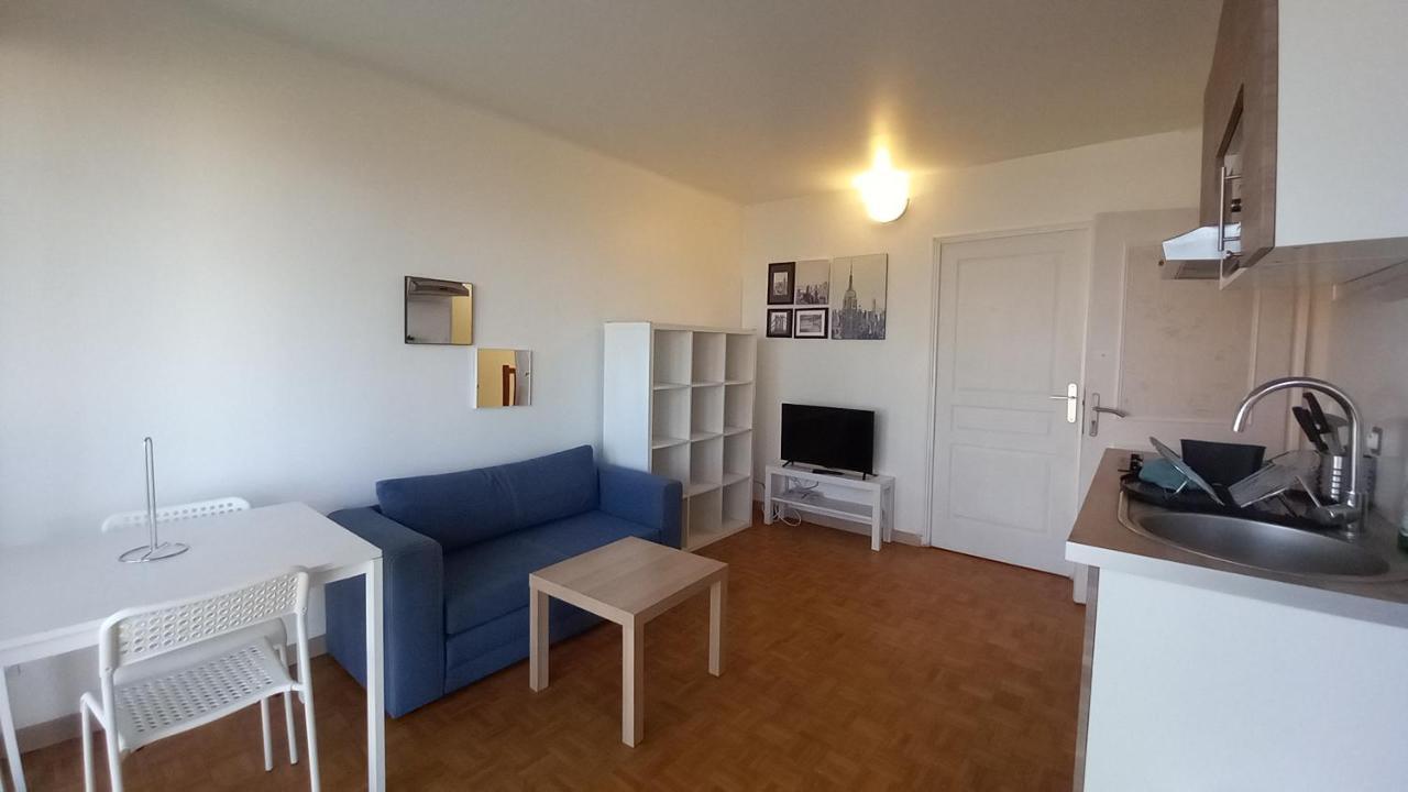 Super Appartement Au Centre Ville De Rosny Sous Bois Eksteriør billede